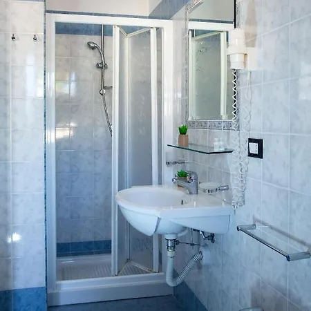 Riviera Calabra 3* زامبروني