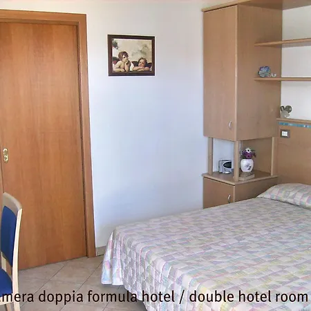 Hotel apartamentowy Riviera Calabra 3*