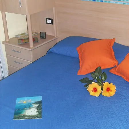 Hotel apartamentowy Riviera Calabra 3*