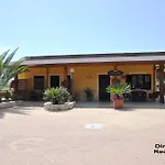 Ξενοδοχείο με διαμερίσματα Riviera Calabra Zambrone