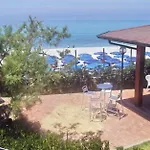 Riviera Calabra شقة فندقية زامبروني