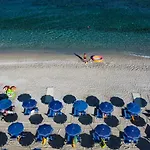 Ξενοδοχείο με διαμερίσματα Riviera Calabra