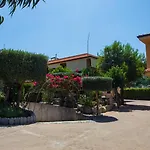 Ξενοδοχείο με διαμερίσματα Riviera Calabra Zambrone