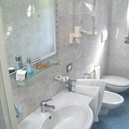 Aparthotel Riviera Calabra 3*