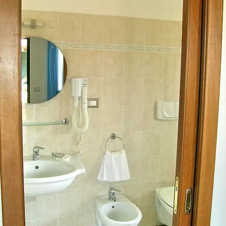 Апарт-отель Riviera Calabra Цамброне