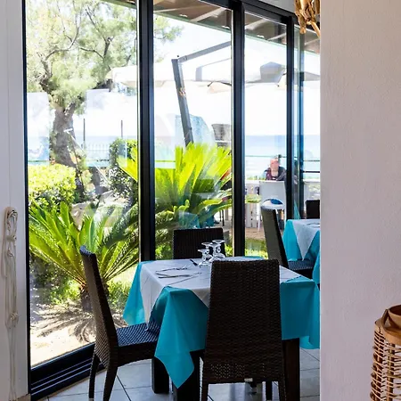 Lejlighedshotel Riviera Calabra 3*