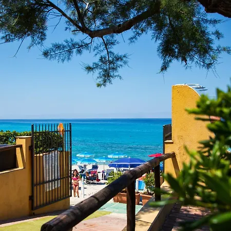 Riviera Calabra Apart Otel Zambrone