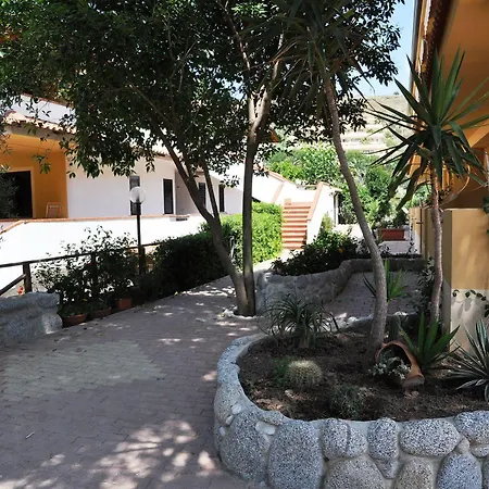 Riviera Calabra Aparthotel 3*