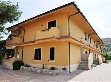 Riviera Calabra Aparthotel 3*