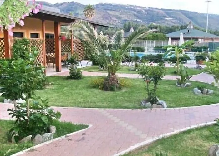 Riviera Calabra Aparthotel Zambrone