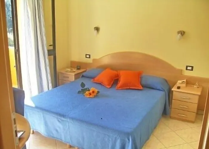 Riviera Calabra 3* Zambrone