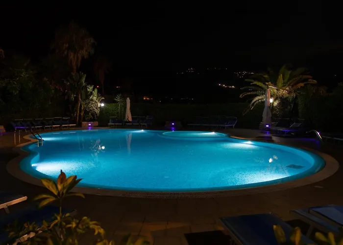 Riviera Calabra Aparthotel 3*