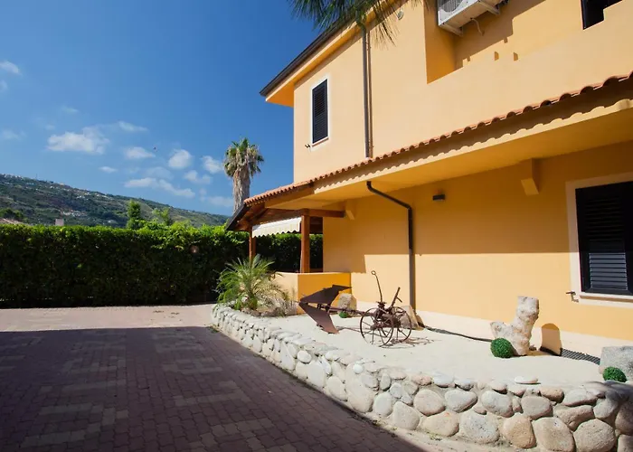 Riviera Calabra 3* Zambrone